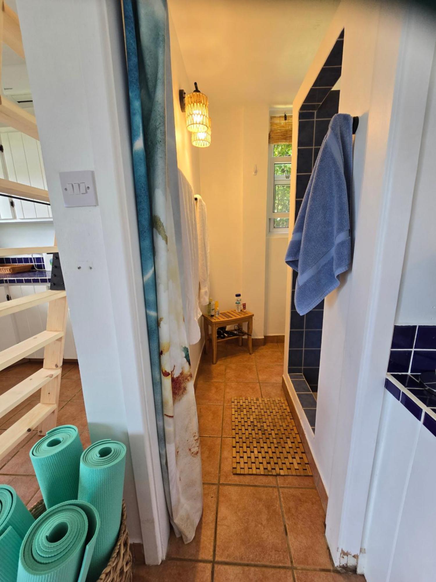 Hodges Bay House Calibishie Quarto foto